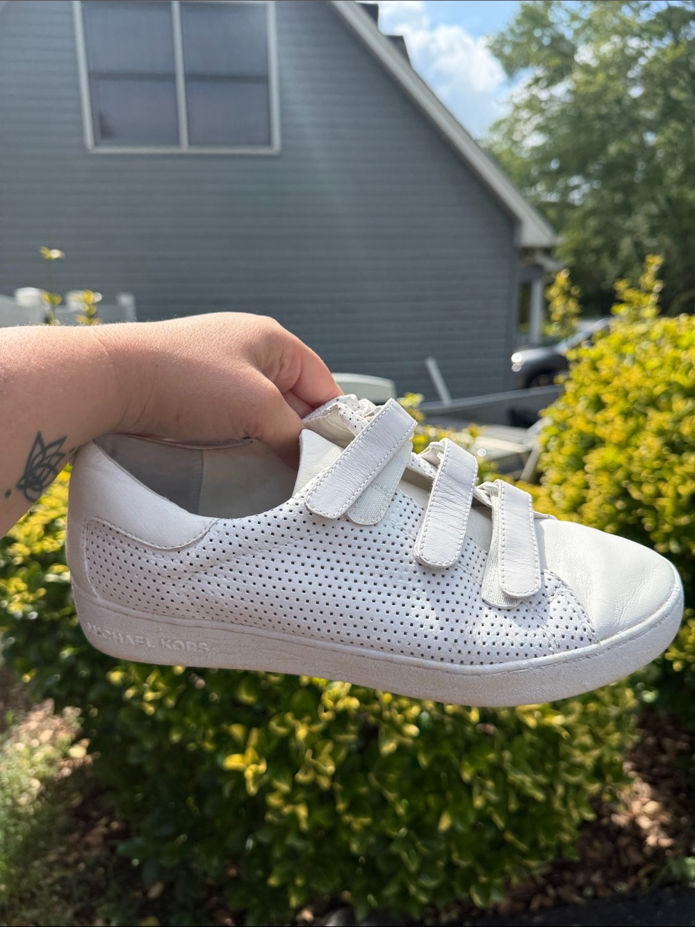 Michael Kors White Perforated Velcro Strap Womens size 9 Sneakers